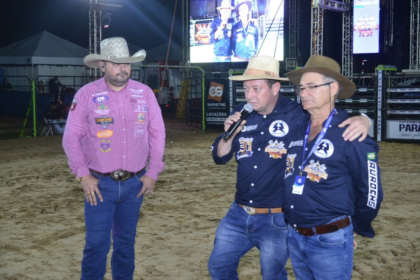 Imagem de compartilhamento para o artigo Prefeito  Dalmy Crisóstomo comemora sucesso da abertura da 21ª Festa do Peão de Boiadeiro em Alcinópolis  da MS Todo dia
